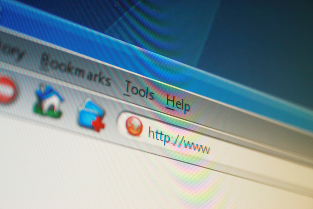 Can Gifting Computers to Students Narrow the Achievement Gap?