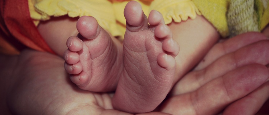 Can maternal unemployment harm an unborn baby?