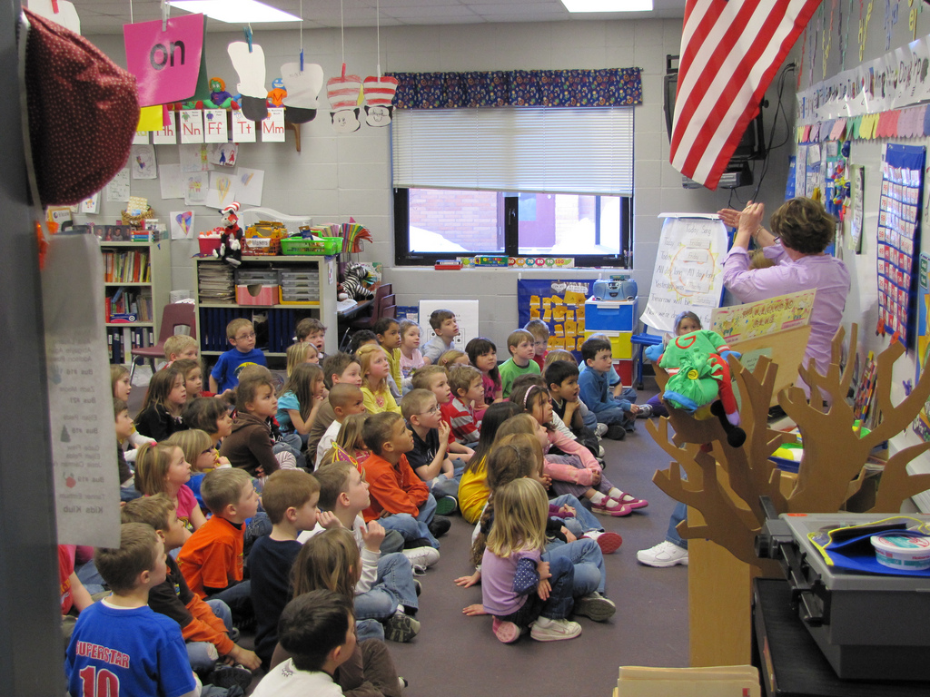 Should No Child Left Behind Be Reauthorized? The Impact of Accountability Pressure on Teachers and Students