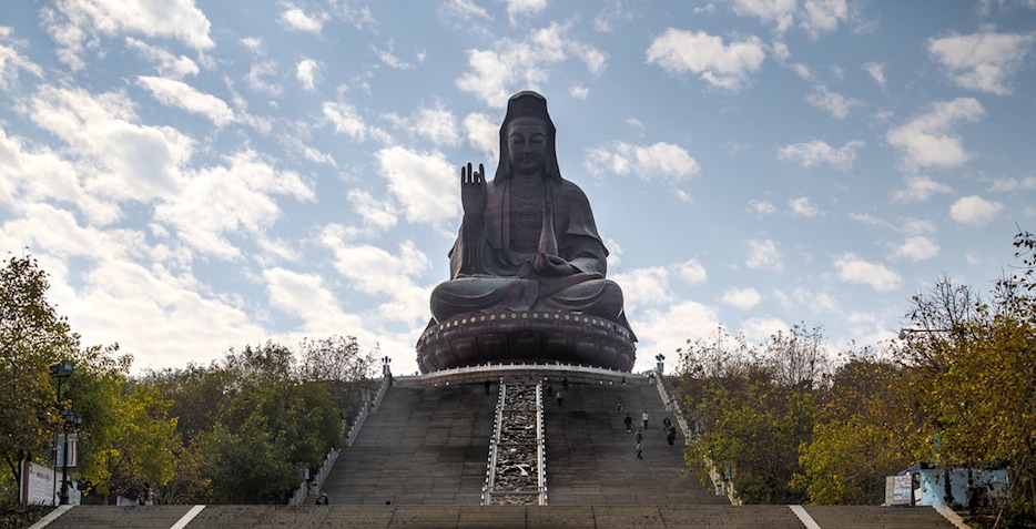 From Africa to China: the Adventure of African Merchants Entrepreneurs