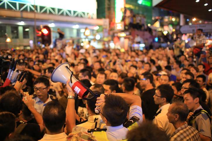 Does Internet Censorship Stifle or Spark Protest?